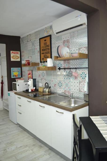 Casa Mya - Studio Flat Νάπολη Εξωτερικό φωτογραφία