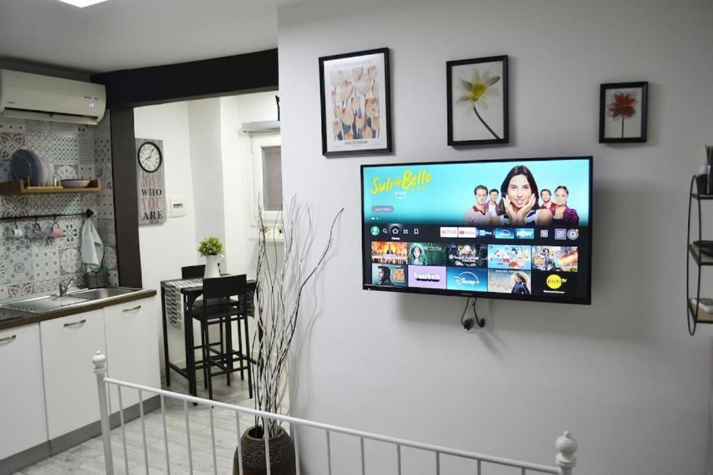 Casa Mya - Studio Flat Νάπολη Εξωτερικό φωτογραφία